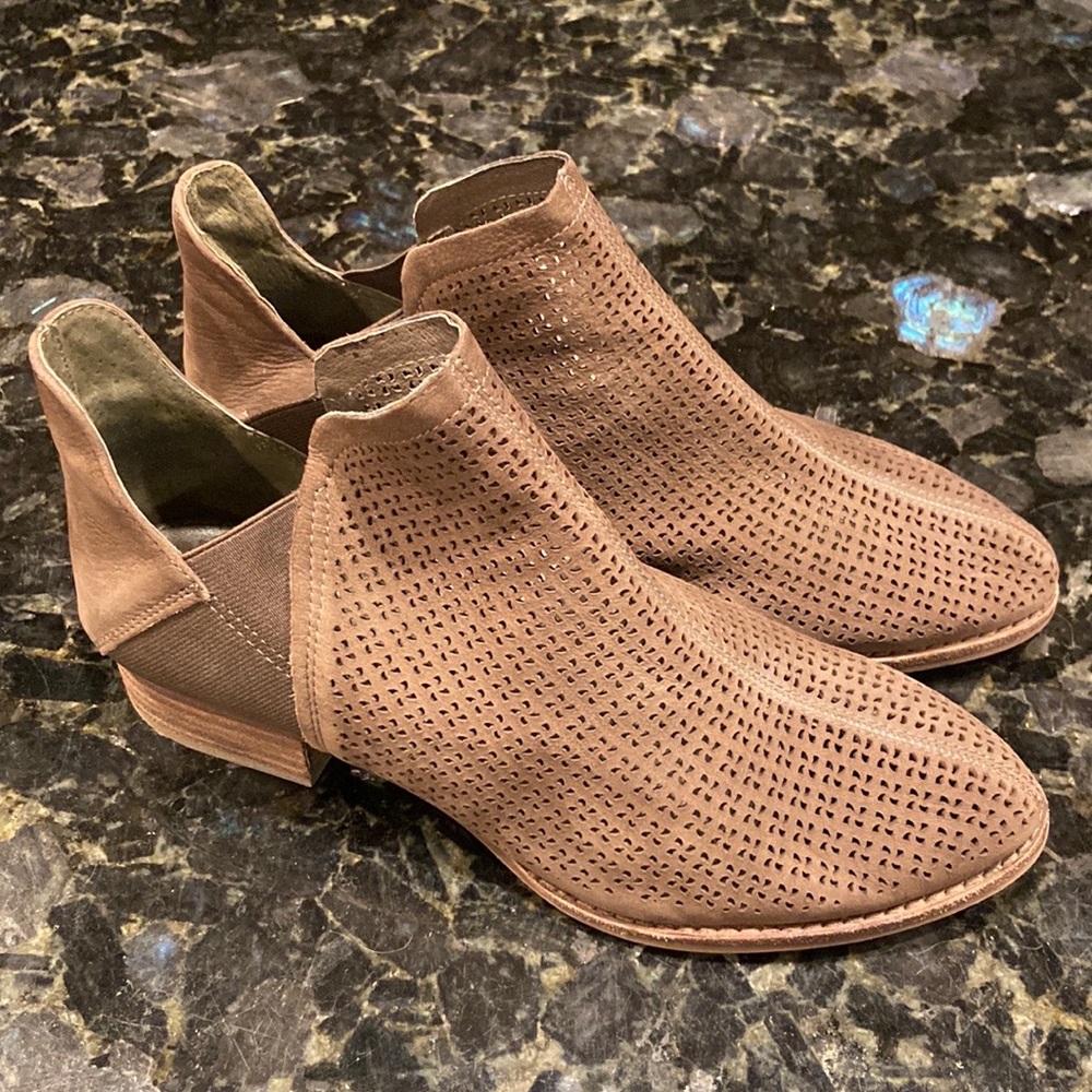 Vince Camuto Ankle boots Olive/Kaki